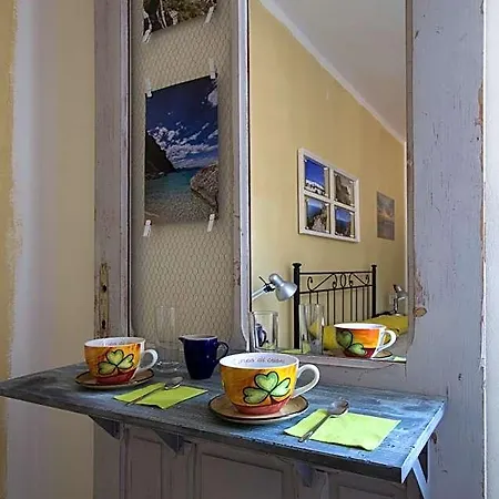La Bitta Bed & Breakfast 2*